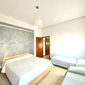 Euroresidence - Piazza Mazzini- 30 Mt Dal Mare Appartamento Lido di Jesolo